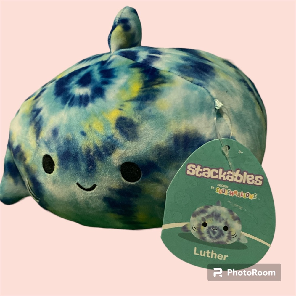 🌞☀️ Luther the shark Squishmallows stackable nwt